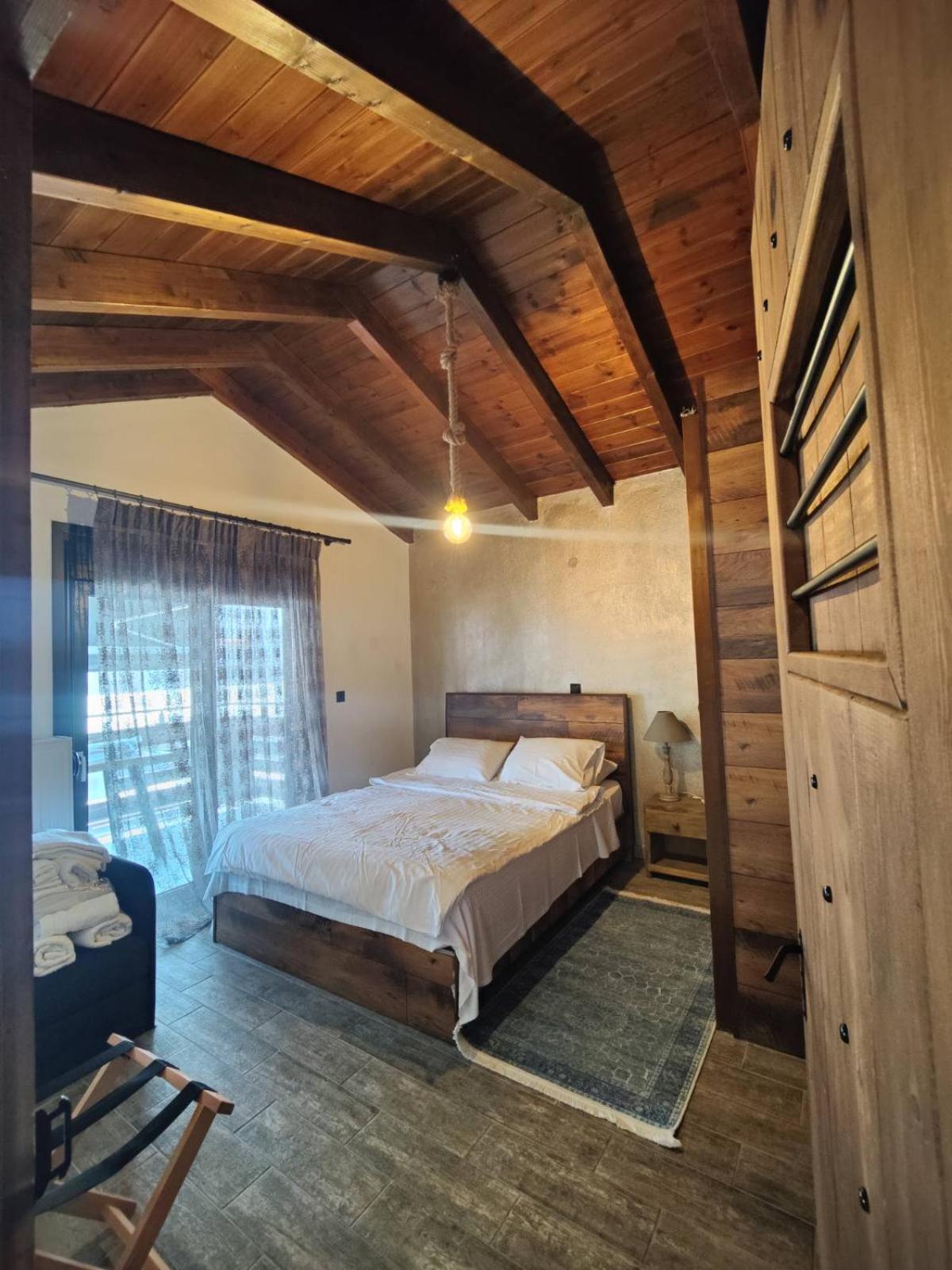 Vintage Lux Homes Nea Vrasna Bagian luar foto