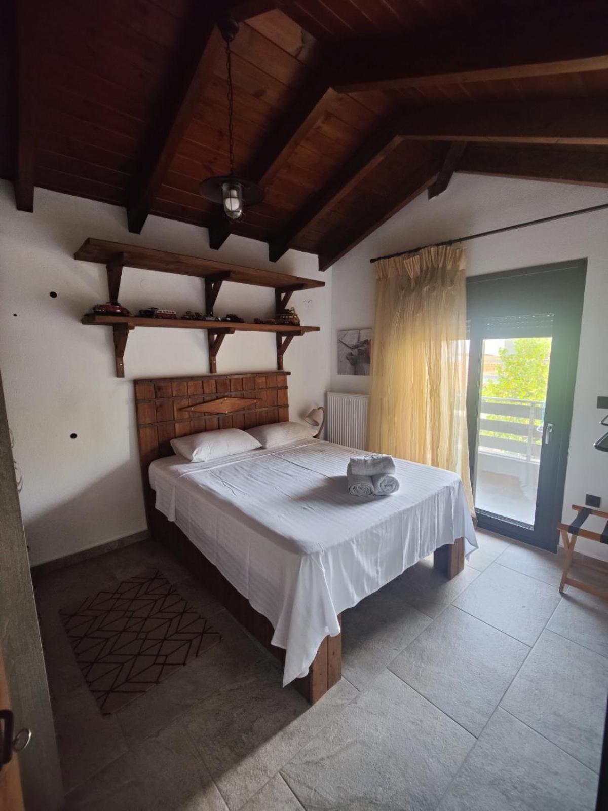 Vintage Lux Homes Nea Vrasna Bagian luar foto
